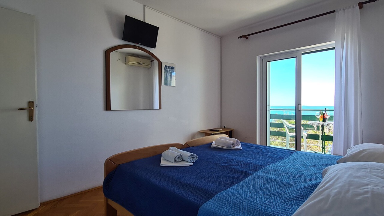 Photo of Bedroom in Milna