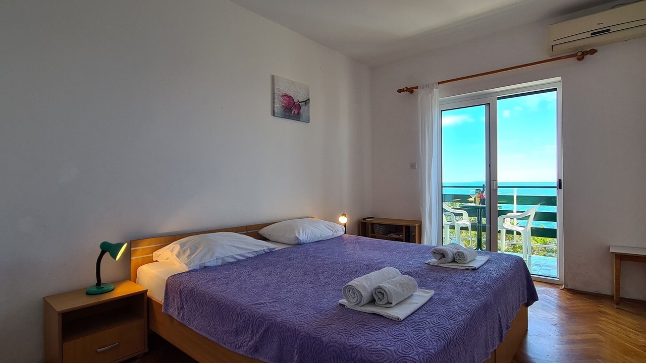 Photo of Bedroom in Milna