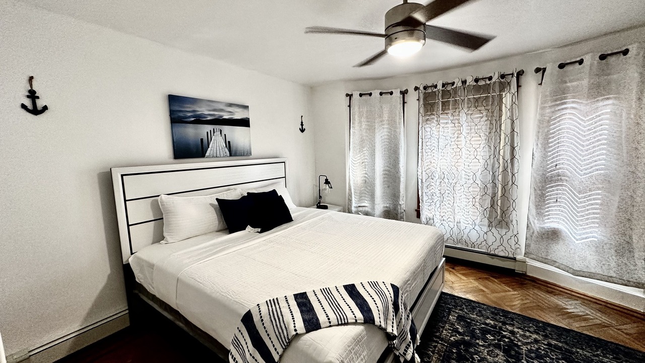Photo of Bedroom in Albany