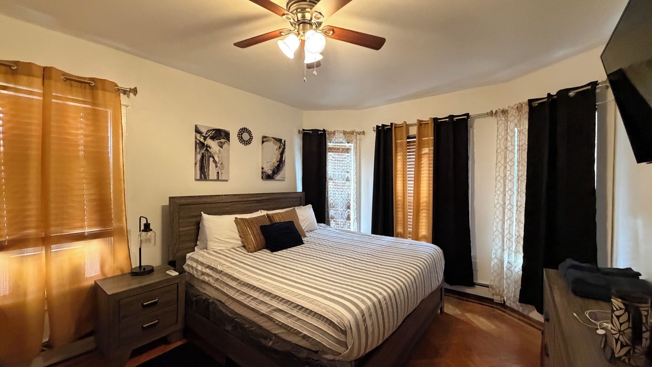 Photo of Bedroom in Albany