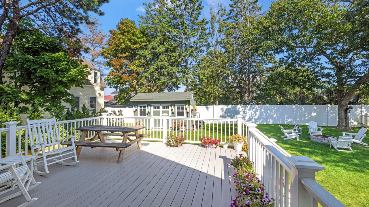 Photo of Outdoor in Scarborough