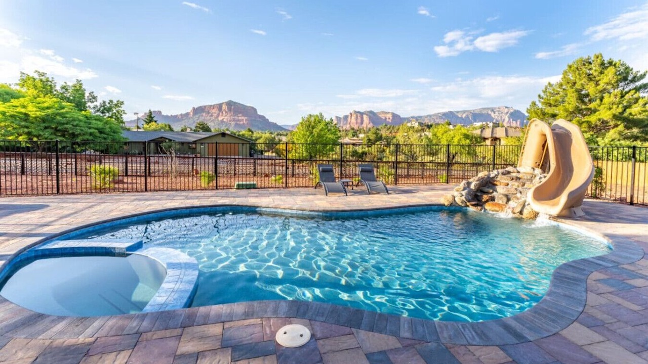 Photo of Outdoor in Oak Creek