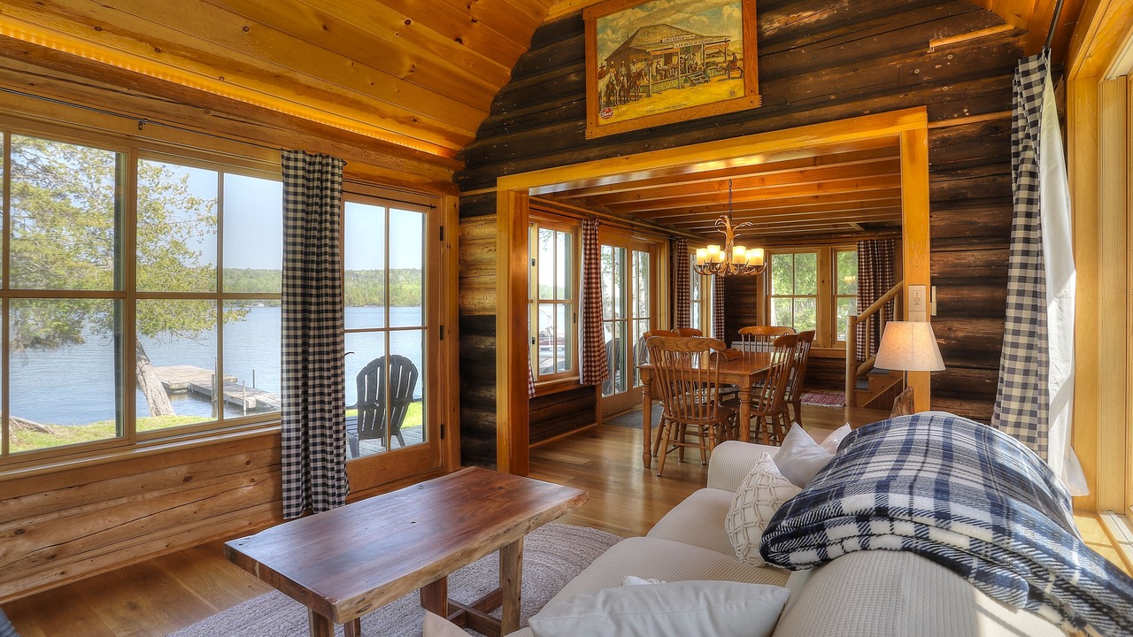 Photo of Livingroom in Oquossoc