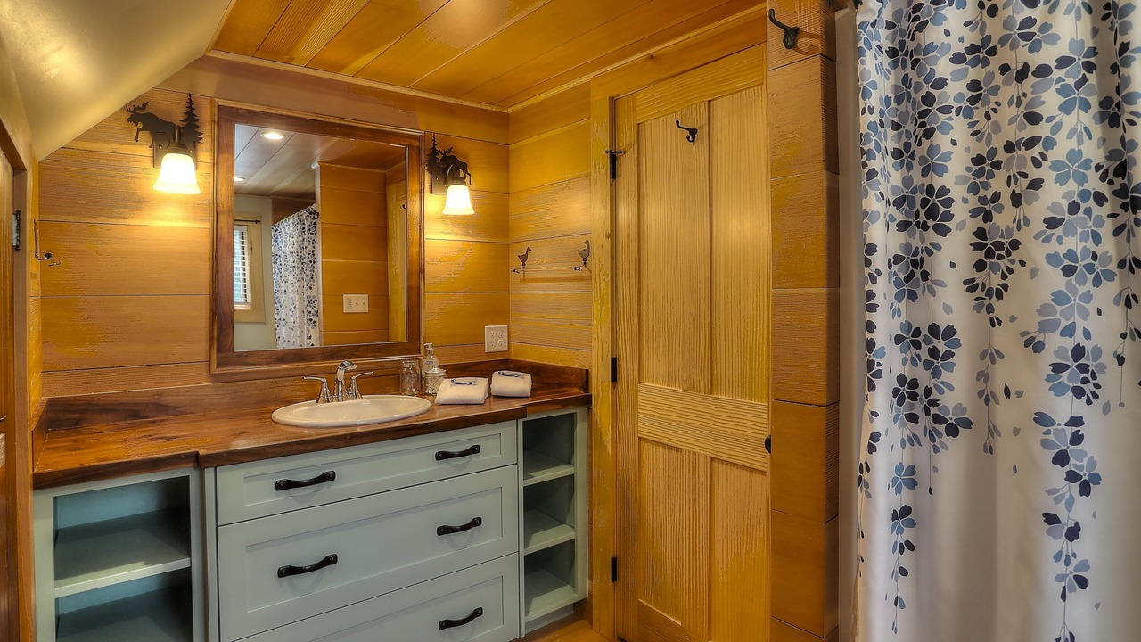 Photo of Bathroom in Oquossoc