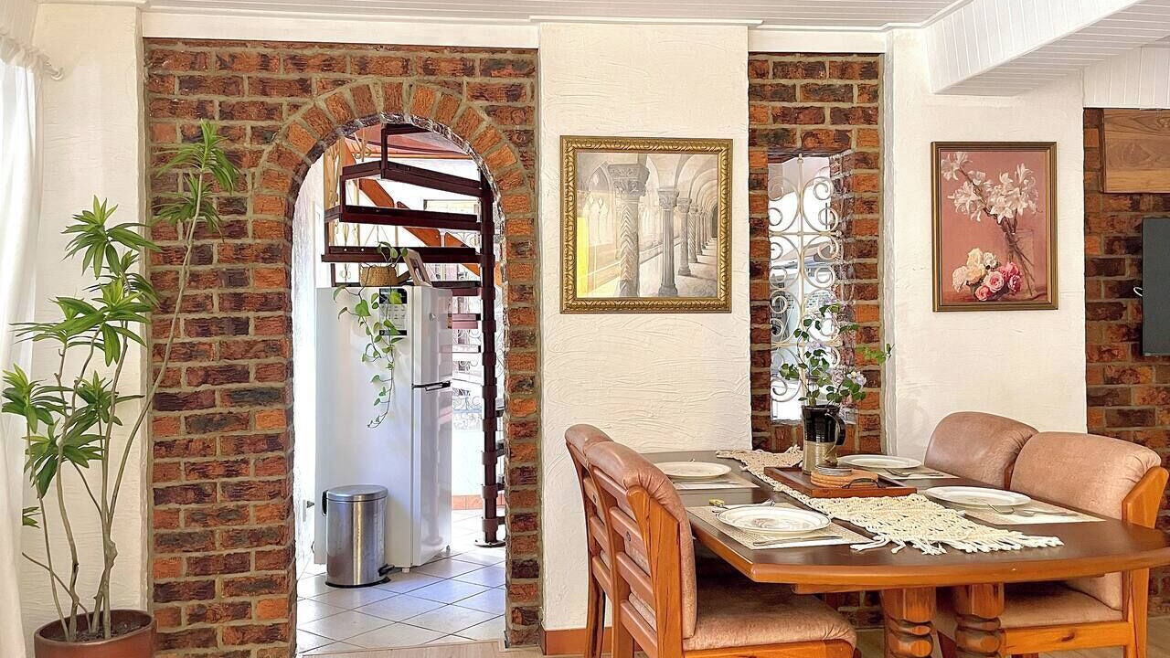 Photo of Others in Springwood