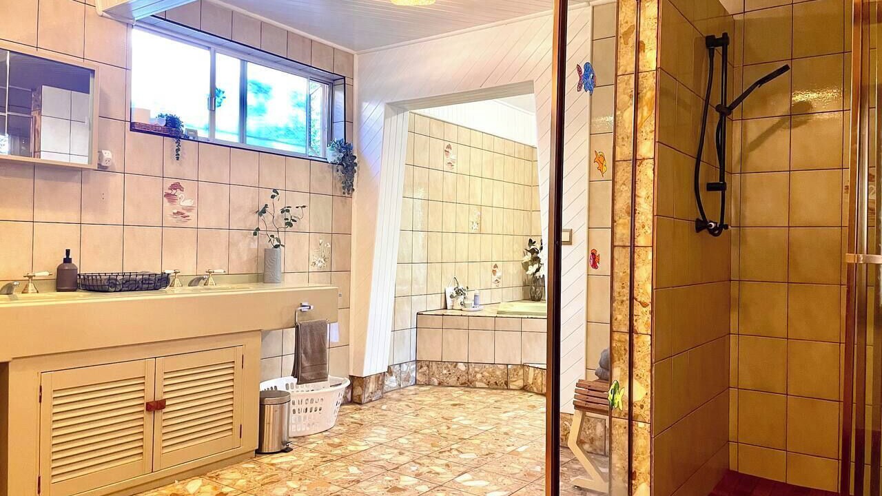 Photo of Others in Springwood