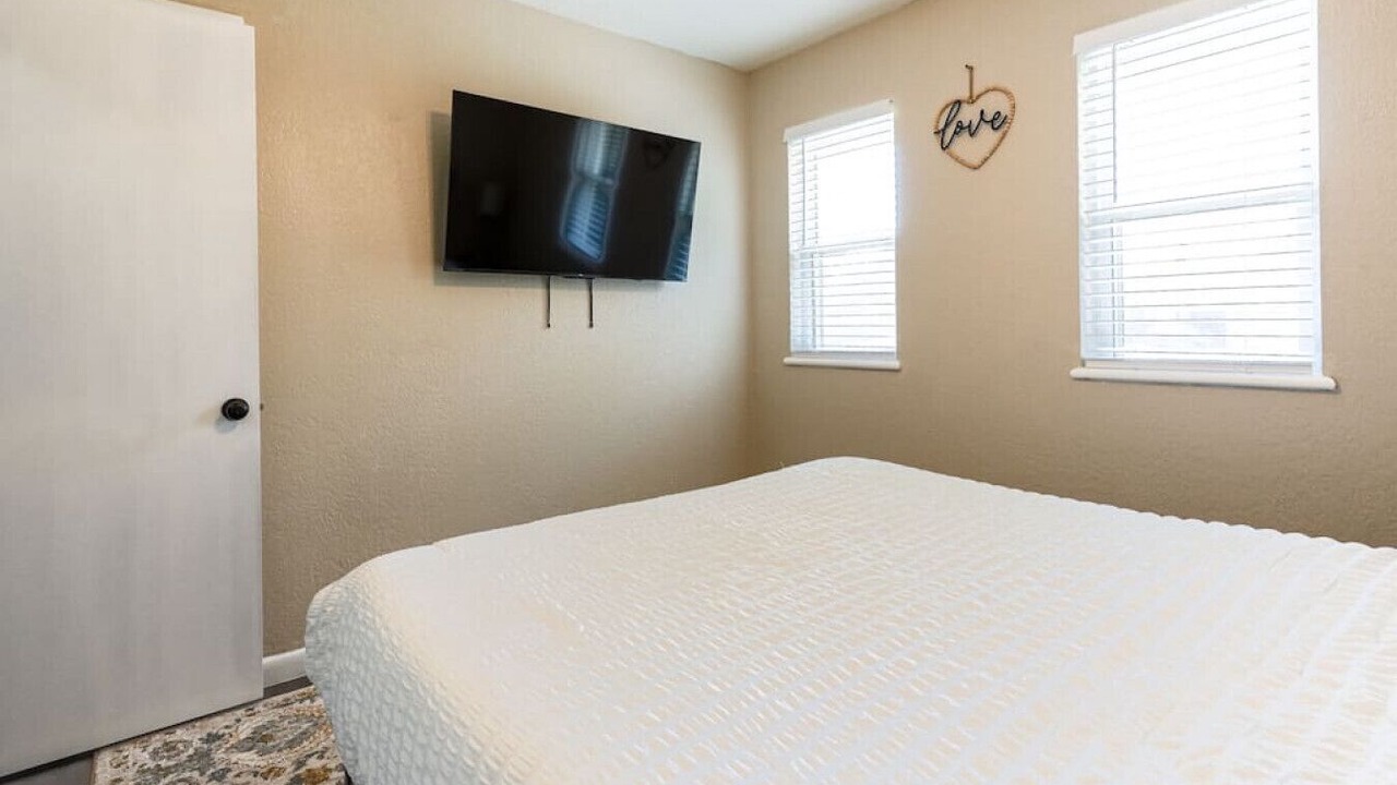 Photo of Bedroom in Central Oklahoma City