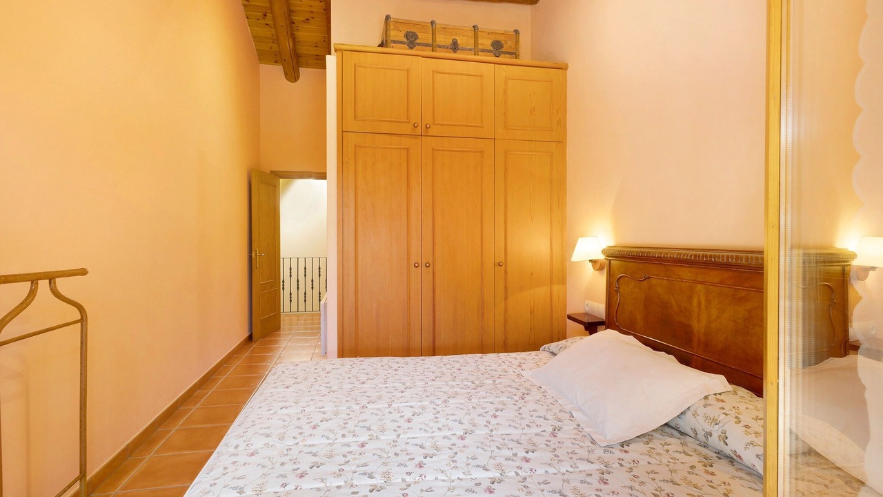 Photo of Bedroom in Das