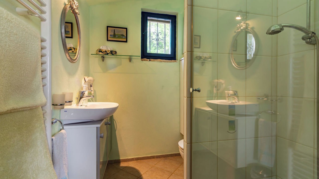 Photo of Bathroom in Sveti Ivan Dobrinjski