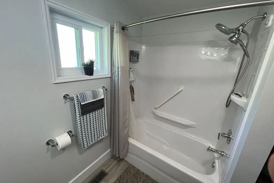 Photo of Bathroom in Xenia