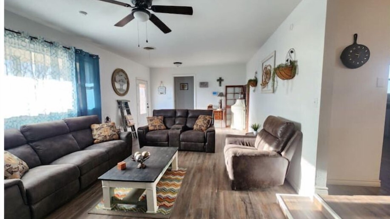 Photo of Livingroom in Canyon