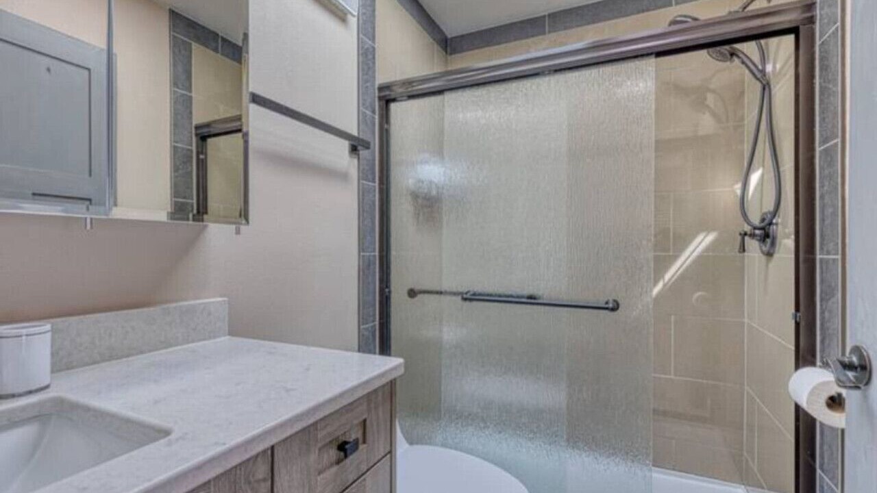 Photo of Bathroom in Wolf Creek