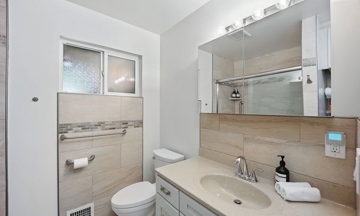 Photo of Bathroom in The Willows