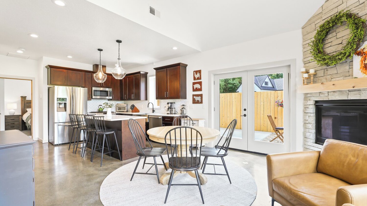 Photo of Others in Newberg