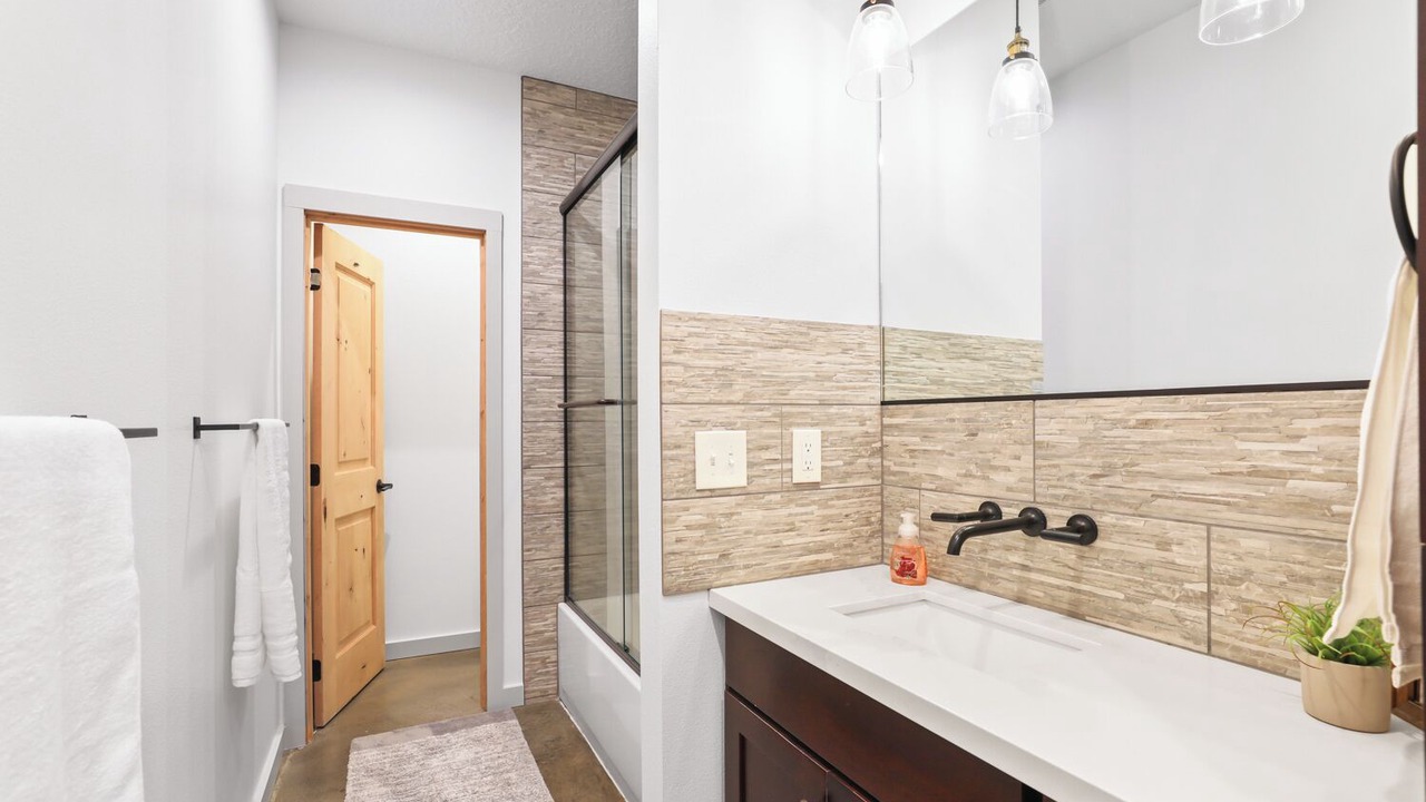 Photo of Bathroom in Newberg