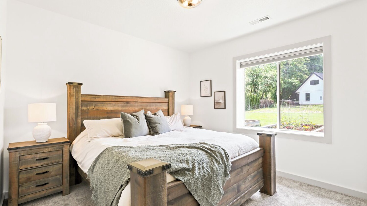 Photo of Others in Newberg