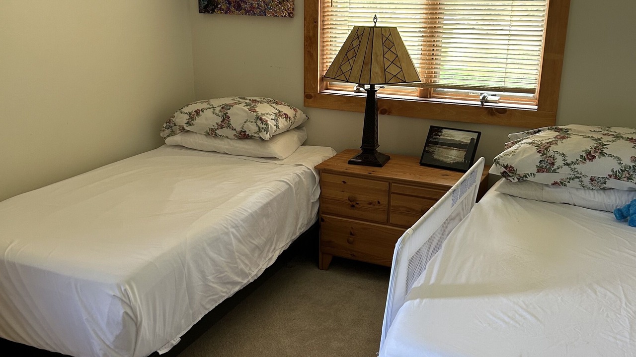 Photo of Bedroom in Highland Lake