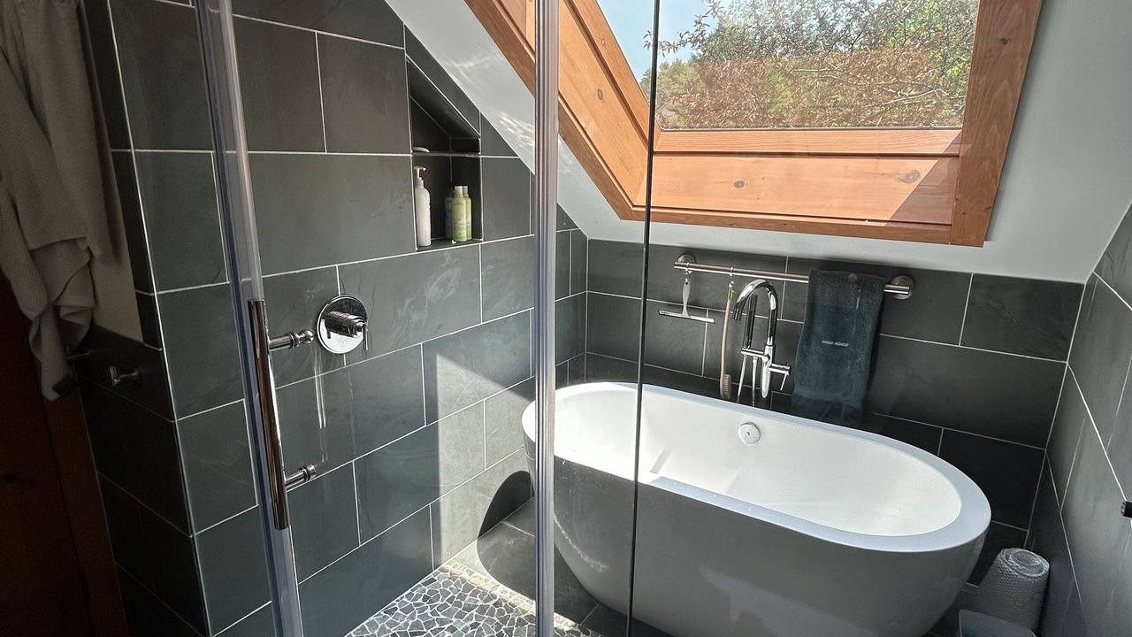 Photo of Bathroom in Highland Lake