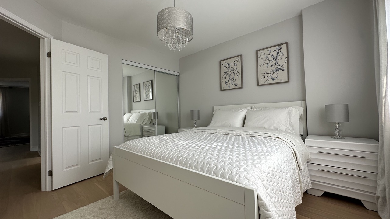 Photo of Bedroom in Alcona