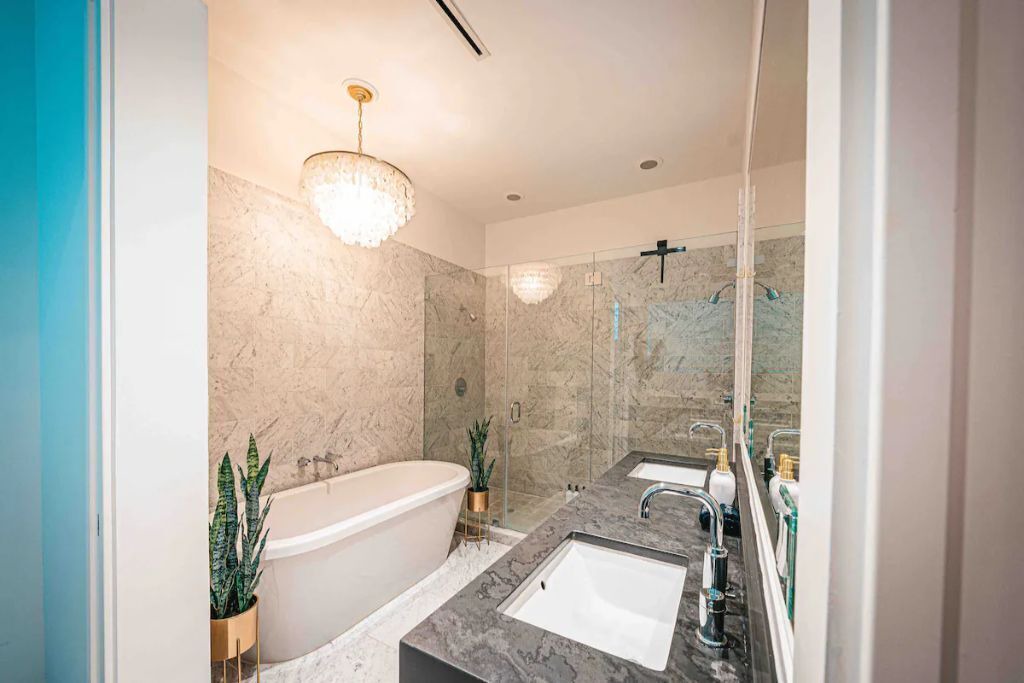 Photo of Bathroom in Washington Ave./ Memorial Park