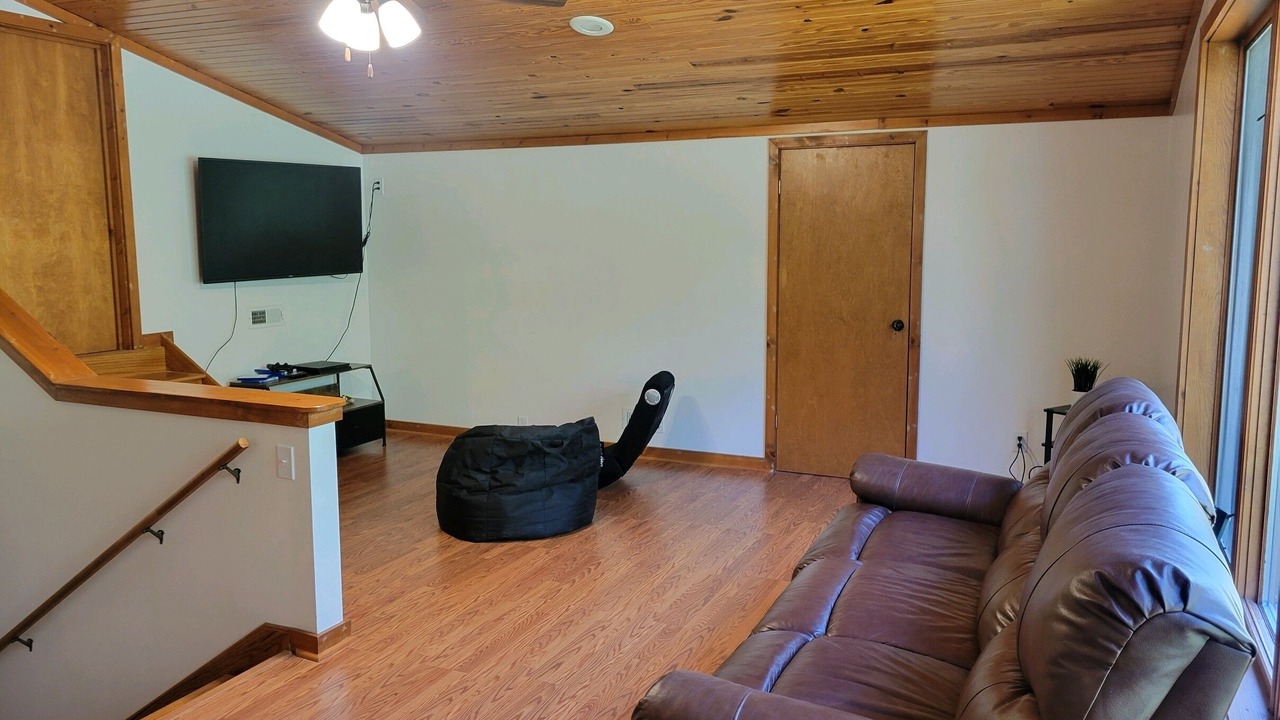 Photo of Bedroom in Macomb