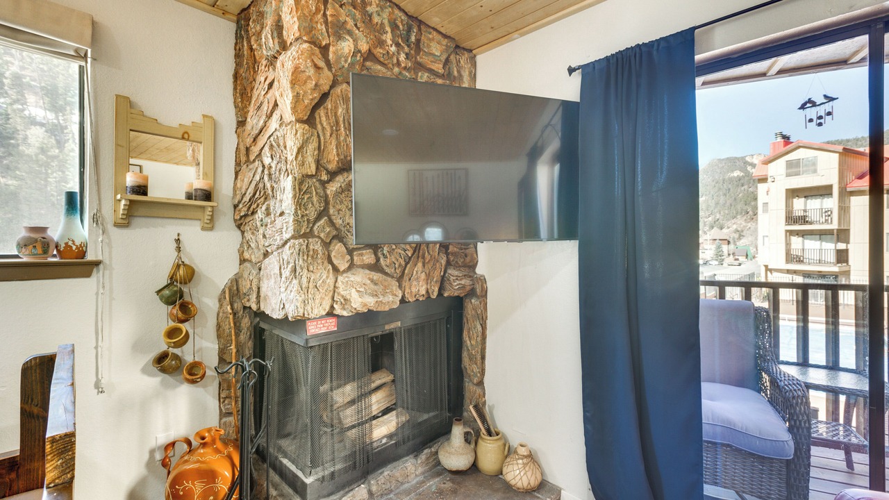 Photo of Livingroom in Red River