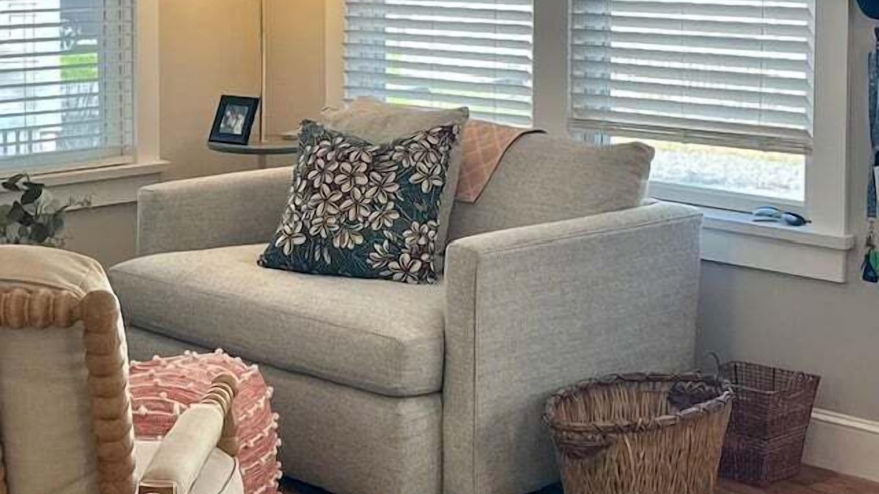 Photo of Livingroom in Moody