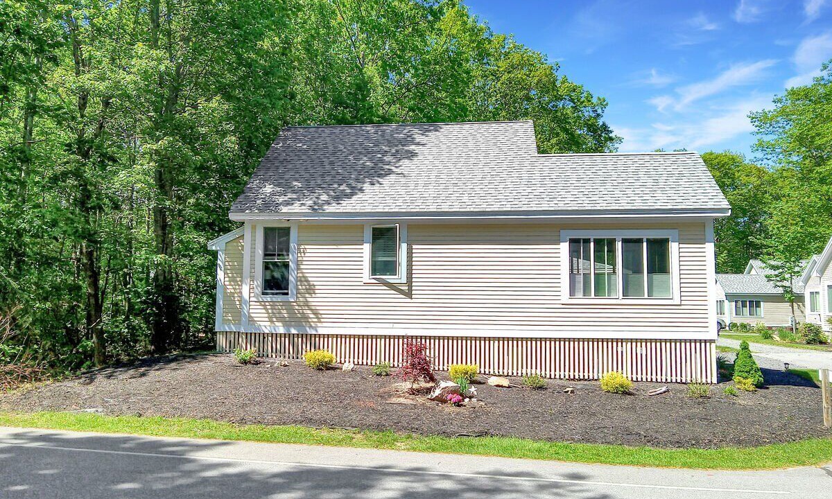 Photo of Outdoor in Moody