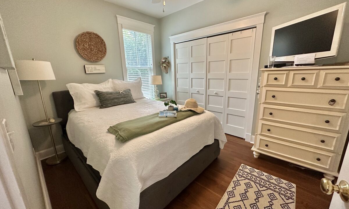 Photo of Bedroom in Moody