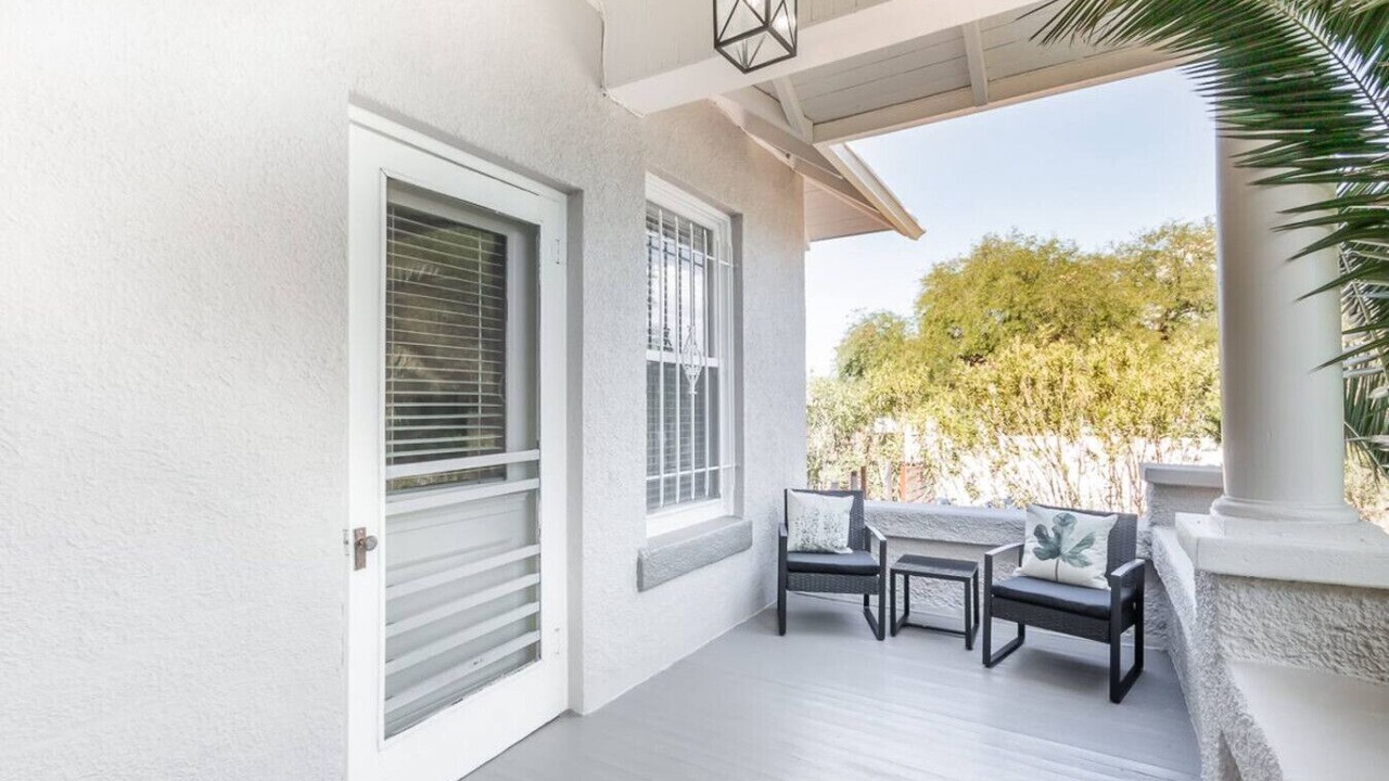 Photo of Patio Balcony in West University