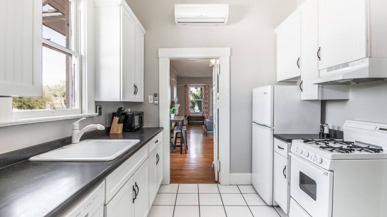 Photo of Kitchen in West University