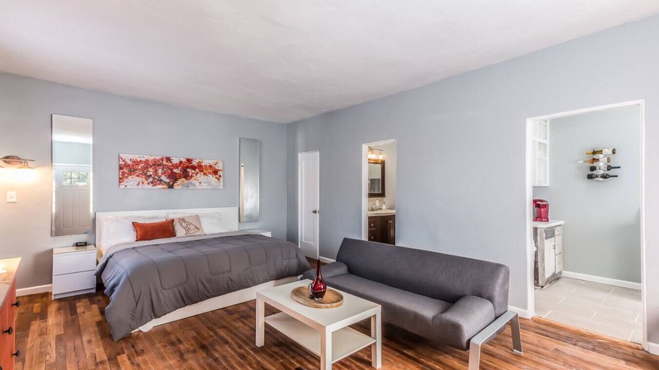Photo of Bedroom in West University