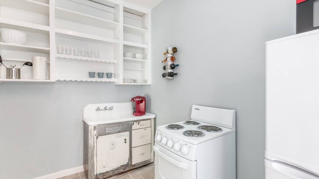 Photo of Kitchen in West University
