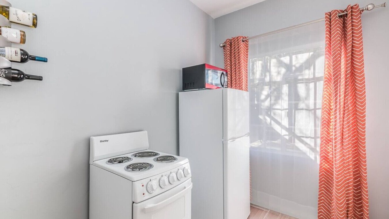 Photo of Kitchen in West University