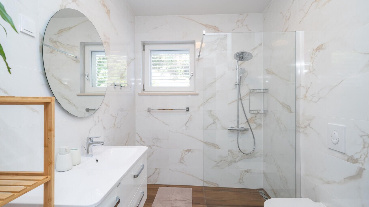 Photo of Bathroom in Molunat