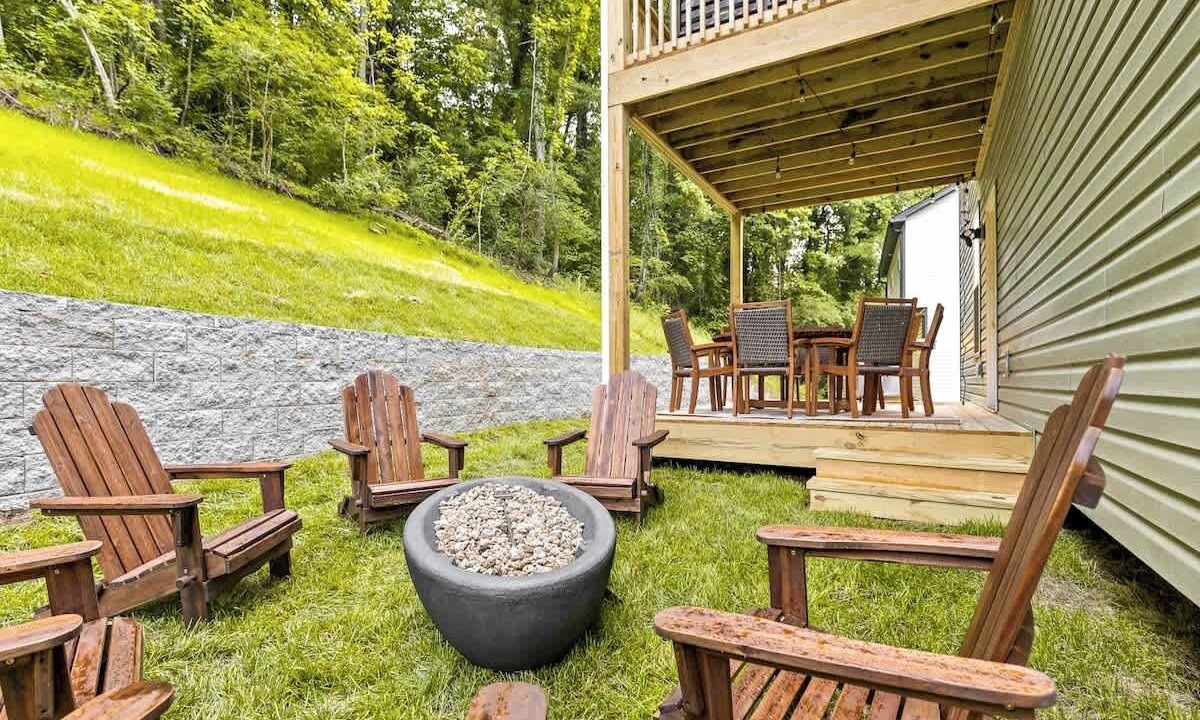 Photo of Outdoor in Red Bank