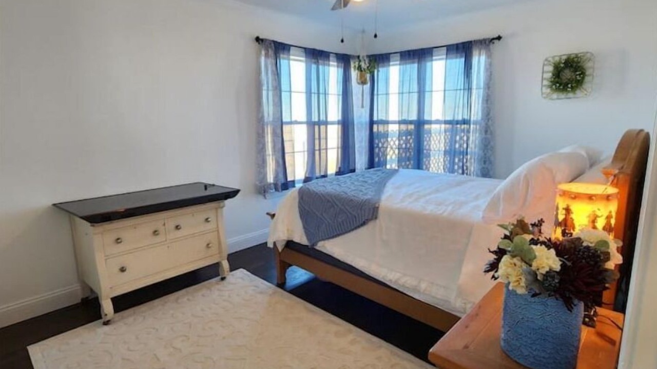 Photo of Bedroom in Canyon