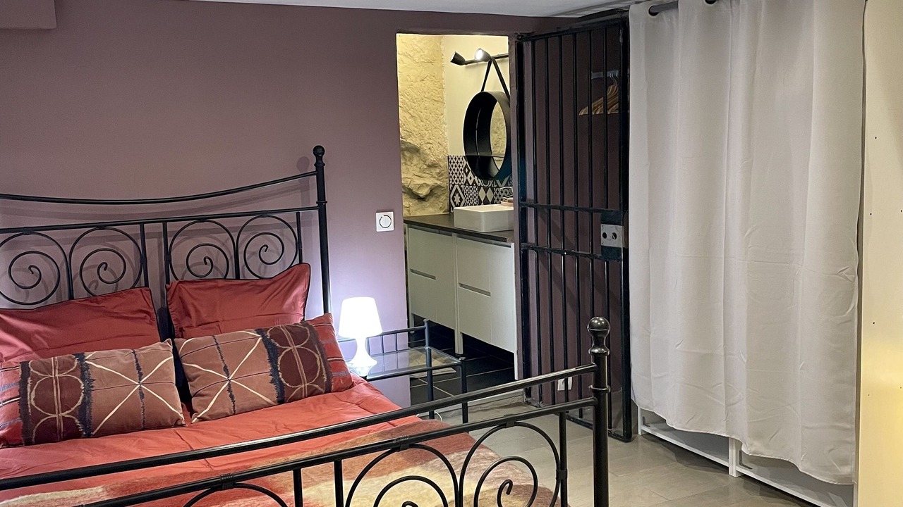 Photo of Bedroom in Vouvray