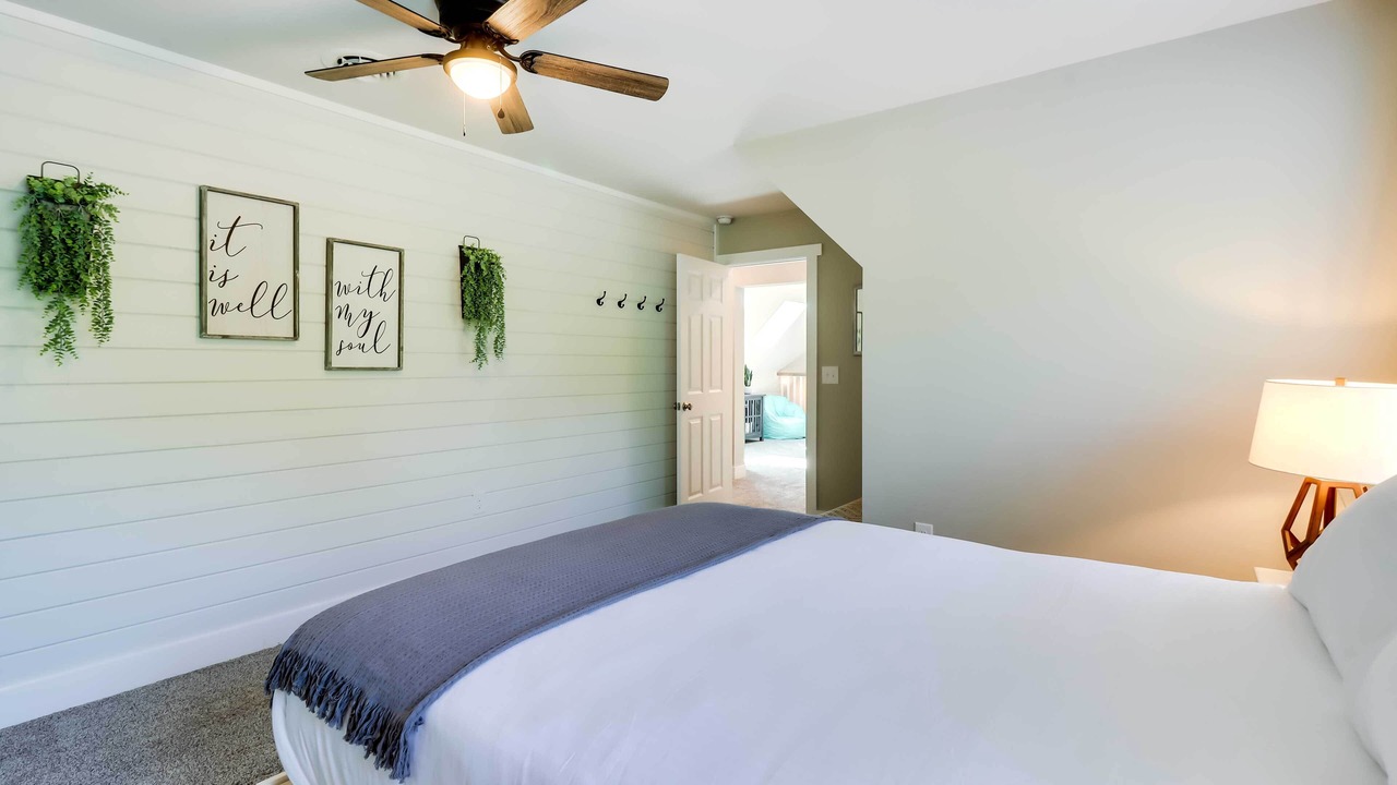 Photo of Bedroom in Potts Grove