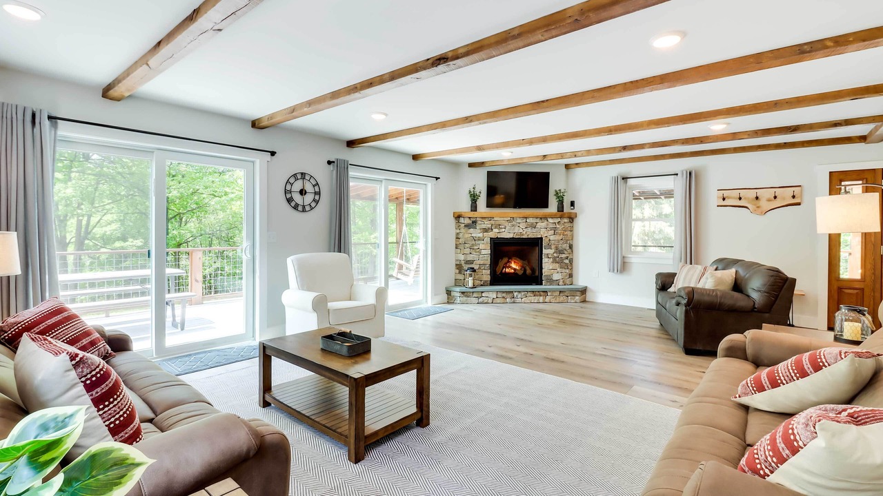 Photo of Livingroom in Potts Grove