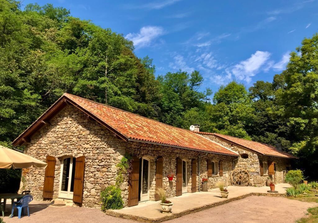 Photo of Outdoor in Nontron