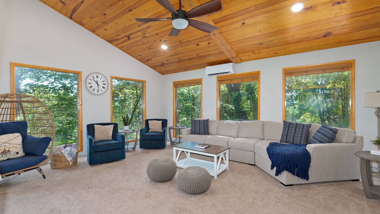 Photo of Livingroom in Eagle Rock