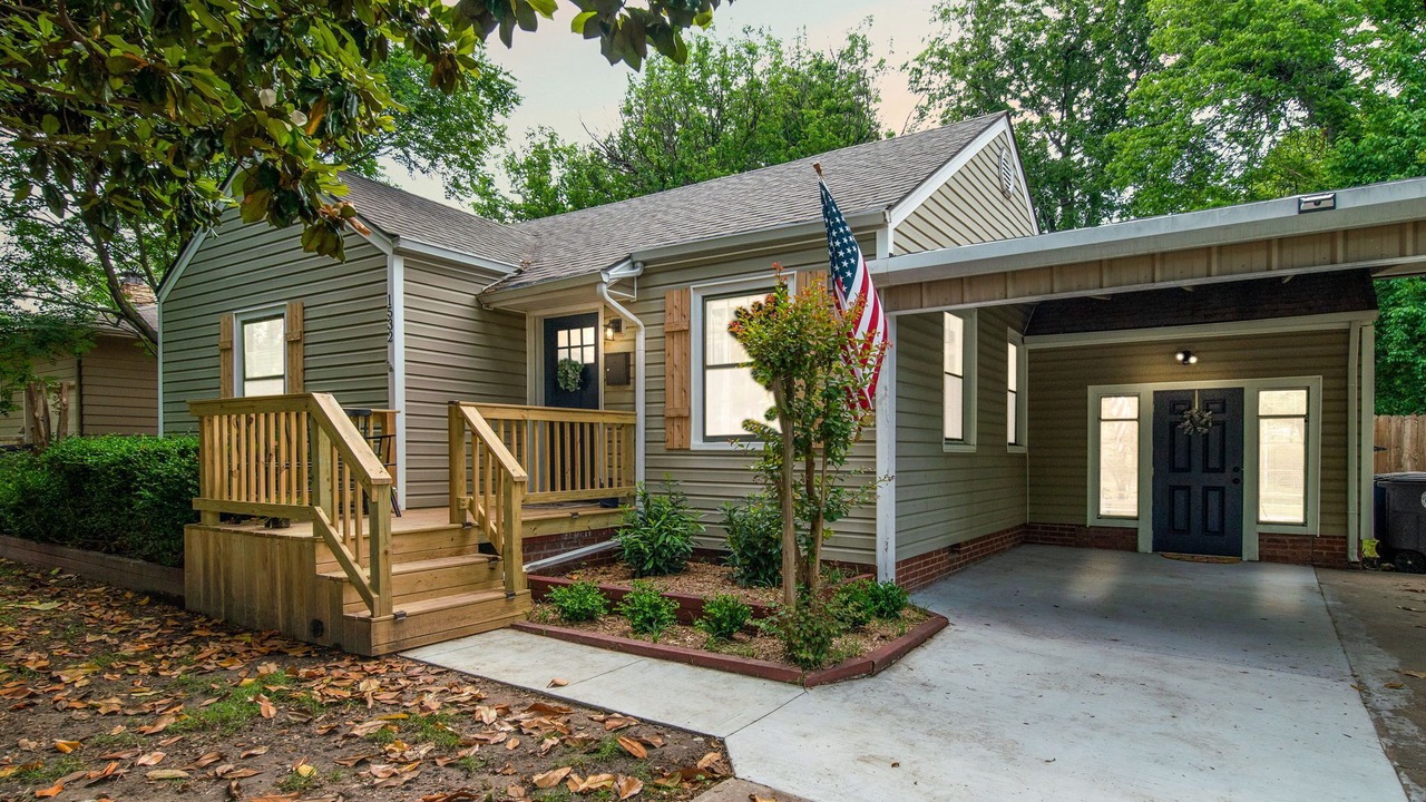 Photo of Outdoor in Sunrise Terrace