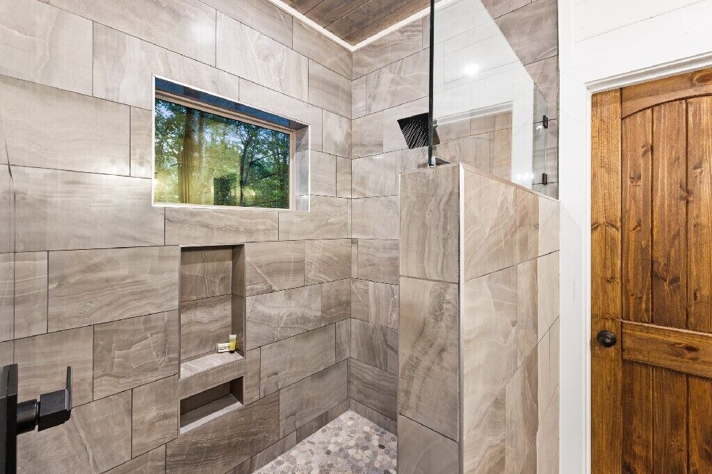 Photo of Bathroom in Hochatown