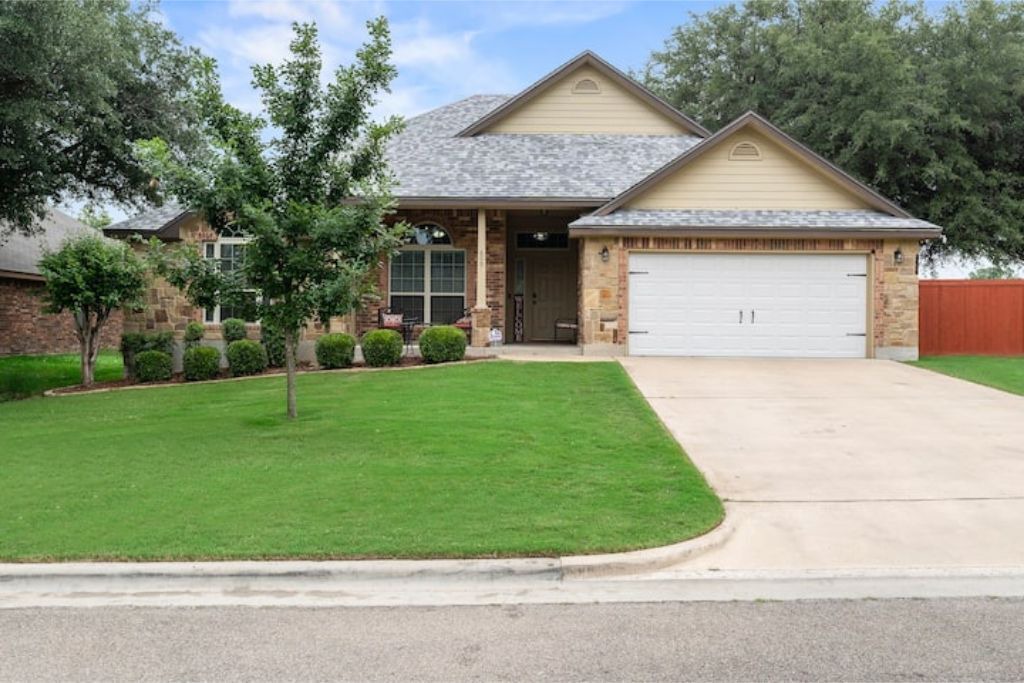 Photo of Outdoor in Belton
