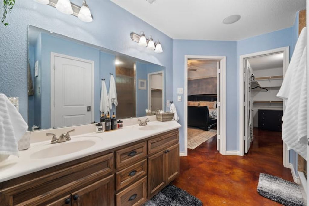 Photo of Bathroom in Belton
