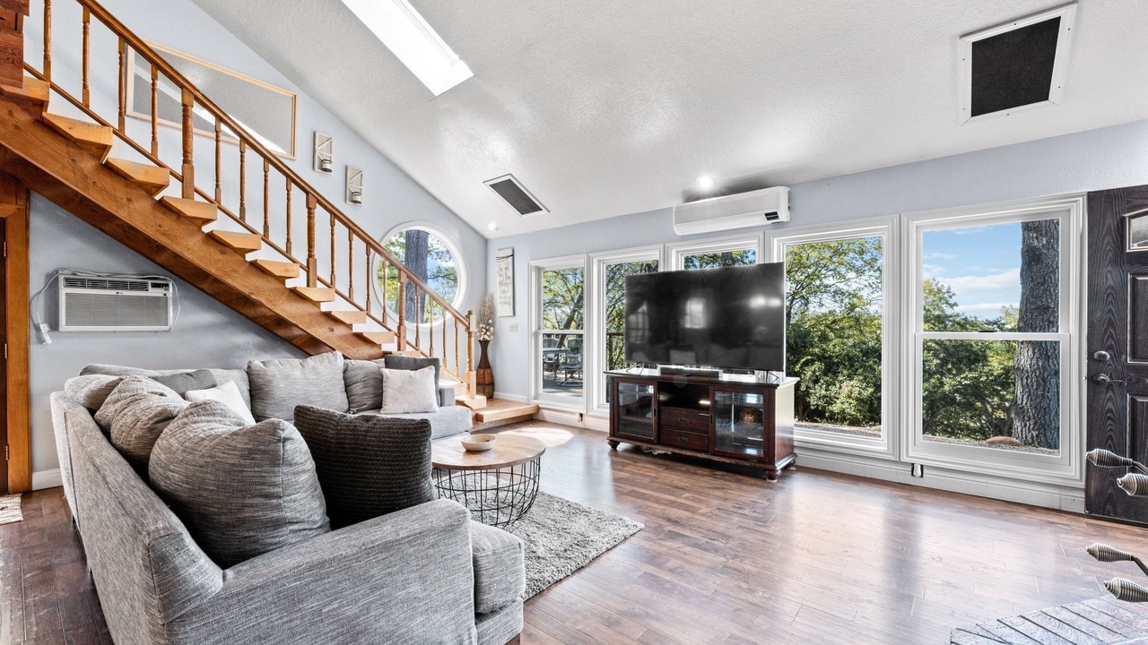 Photo of Livingroom in Placerville