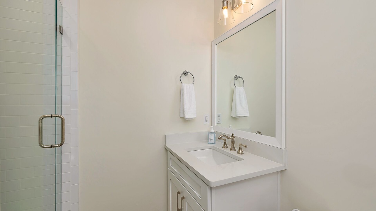Photo of Bathroom in Saint Simons Heights