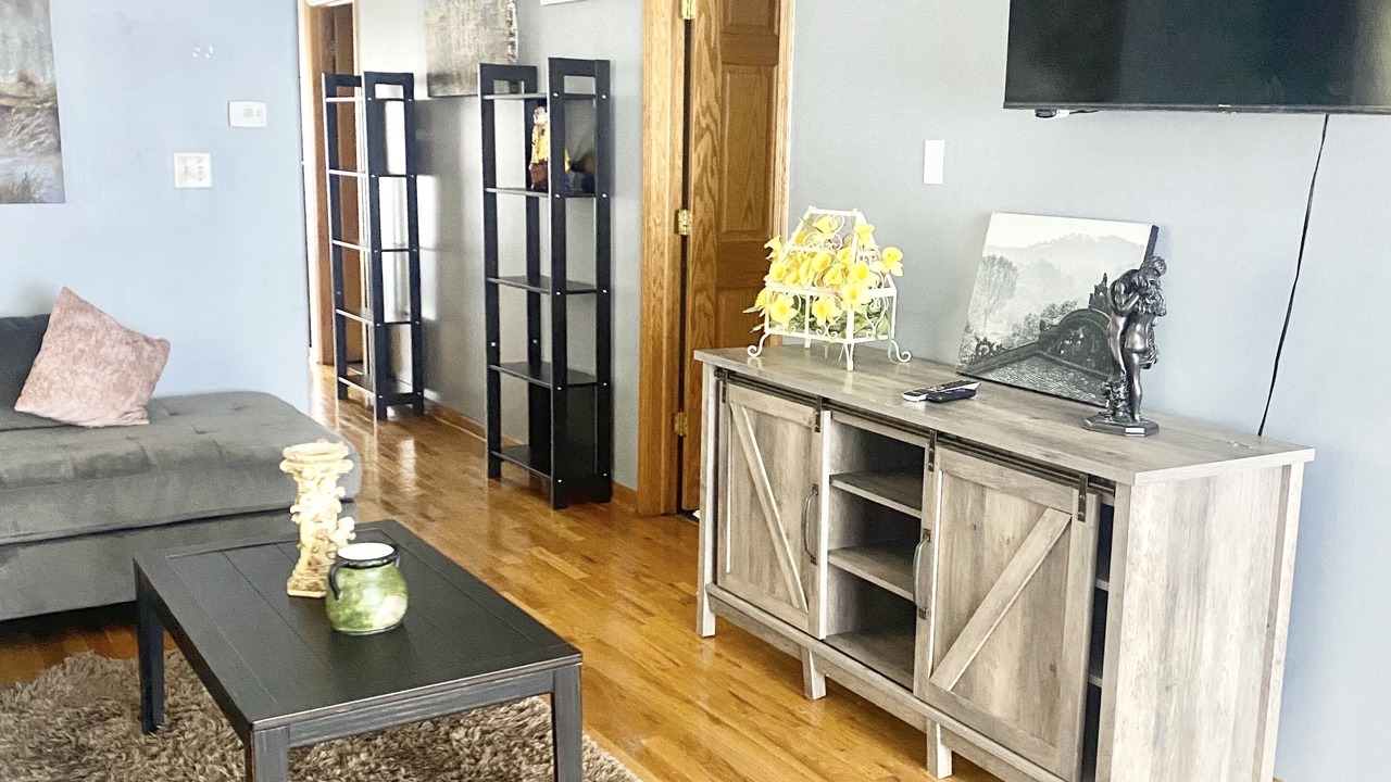 Photo of Livingroom in Forestview