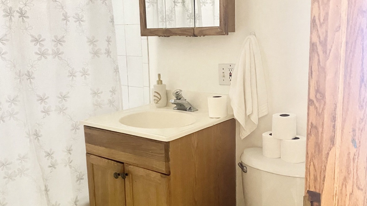 Photo of Bathroom in Forestview